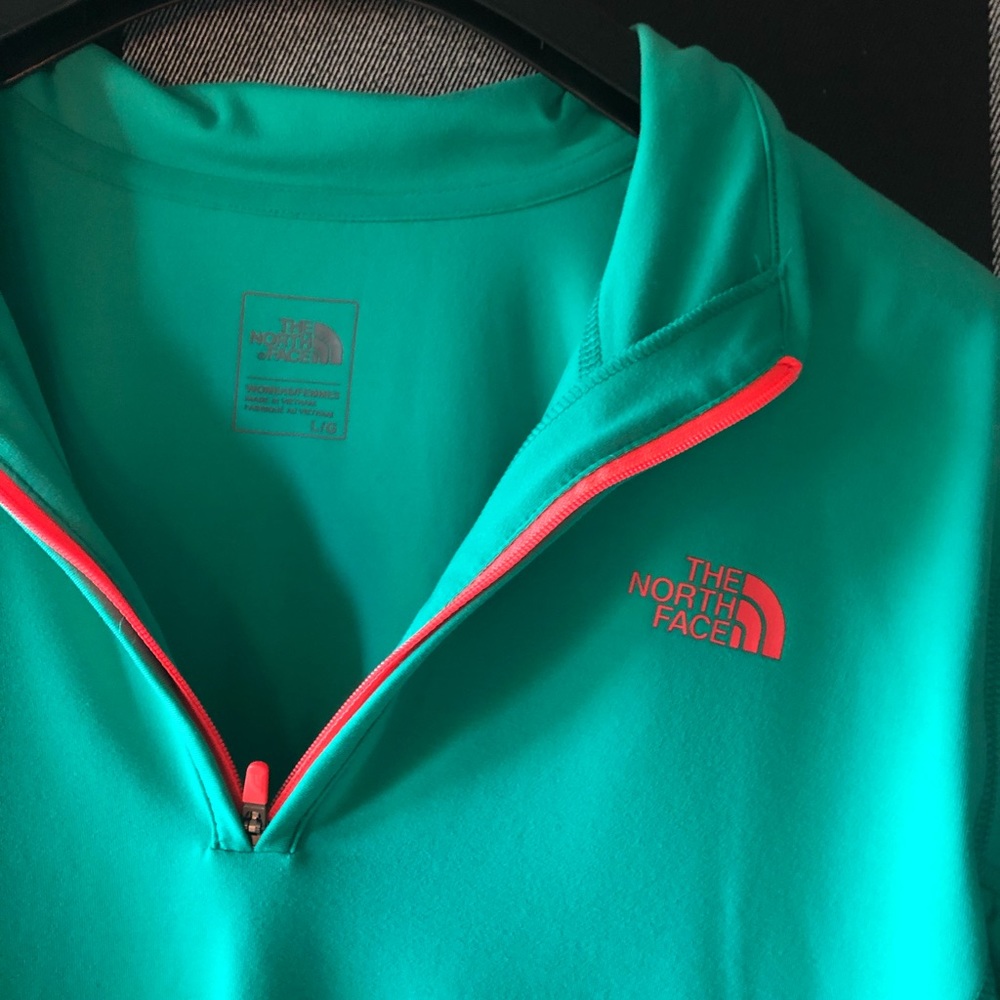 The North Face Quarter Zip Long Sleeve